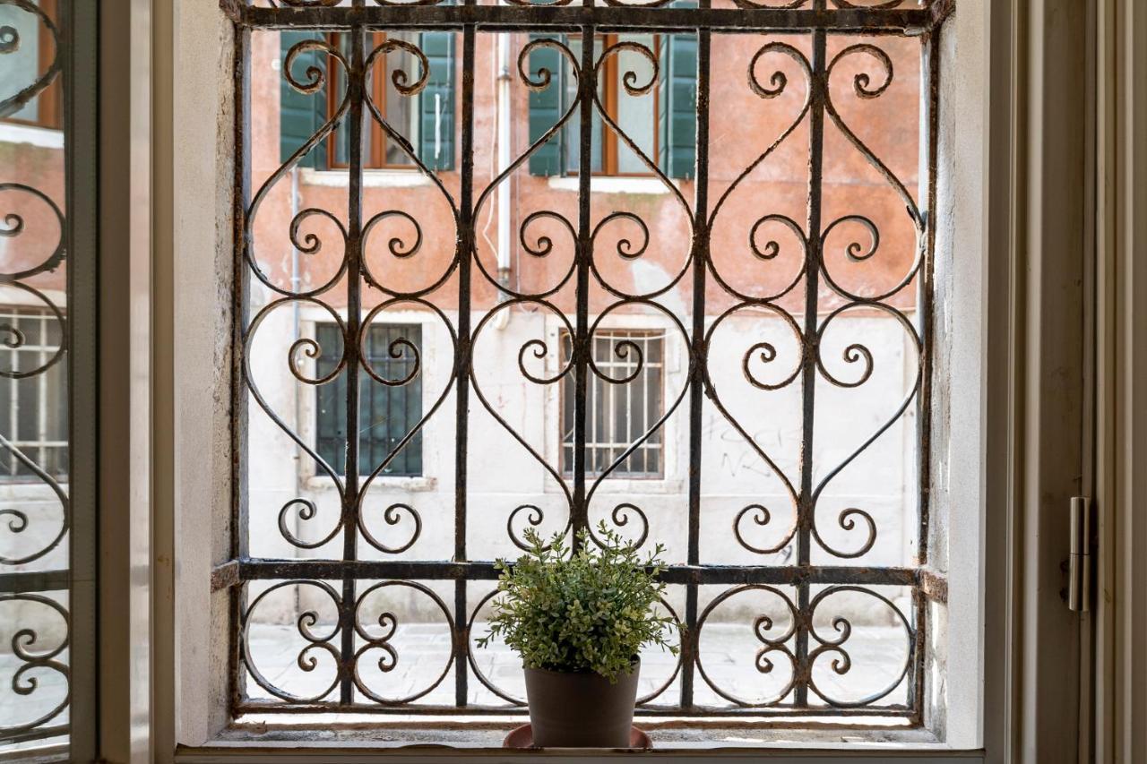 San Giacomo Pied-A-Terre House By Wonderful Italy Veneza Exterior foto